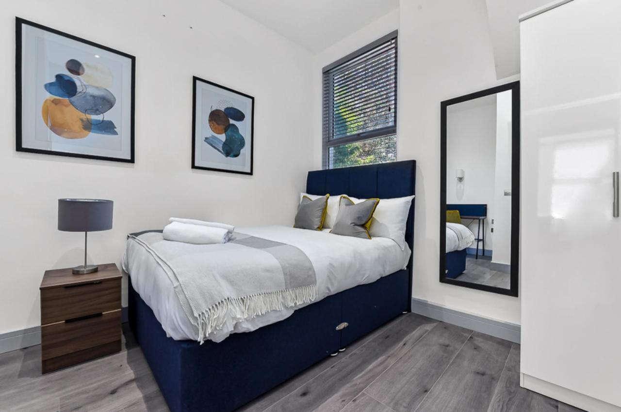 Lovely 2 Bedroom Apartment In Greater Londres Exterior foto