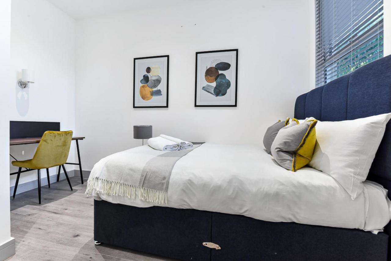 Lovely 2 Bedroom Apartment In Greater Londres Exterior foto